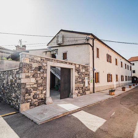 Guesthouse Muha Lipica Exterior photo
