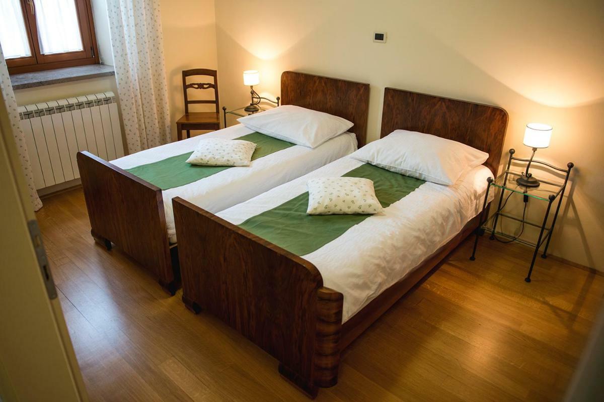 Guesthouse Muha Lipica Exterior photo