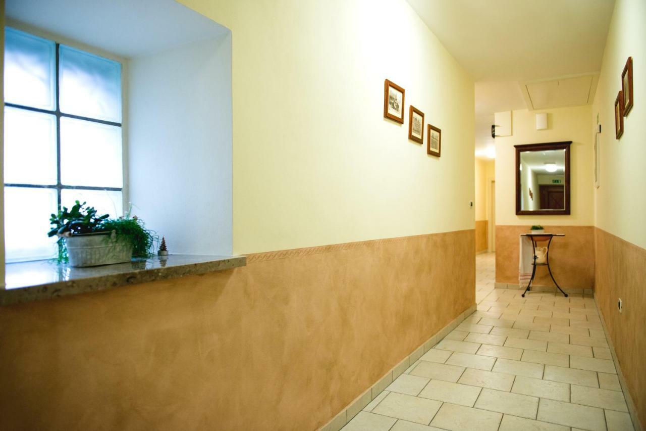 Guesthouse Muha Lipica Exterior photo